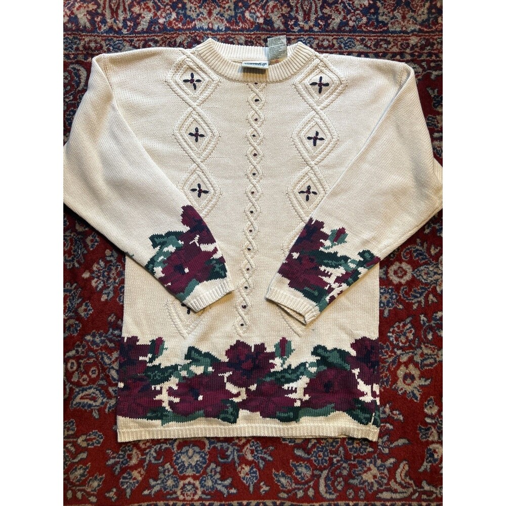 Northern Reflections Vintage Cream Women's Flower Embroidered Sweater Small